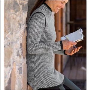 TITLE NINE Wool Blend Barra Tunic Sweater Mock Neck,  Size Small